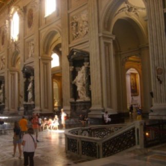 San Giovanni Bazilikası'nın içi